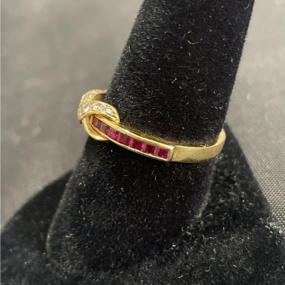 Authentic Tiffany & Co. Signature Ruby Ring - Picture 2 of 5